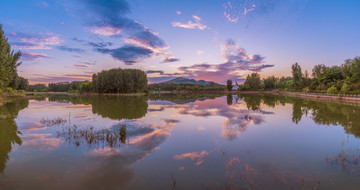 尧王湖晚霞风景全景