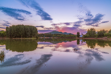 尧王湖晚霞风景