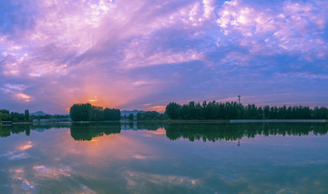 青州南阳湖晚霞风景