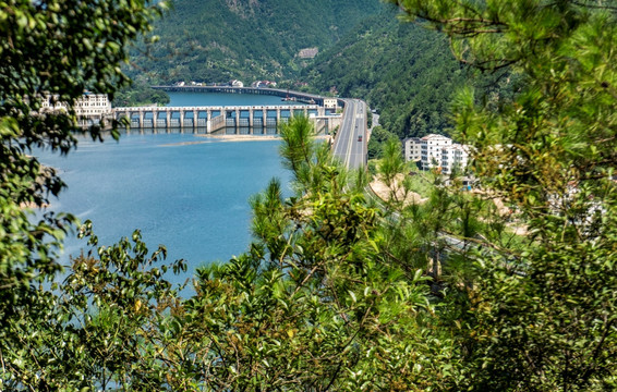 绿水青山