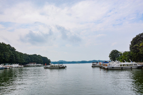 南湾湖风景区