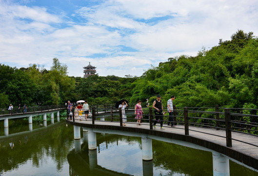 蓝天青山绿水