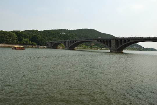 洛阳伊河桥