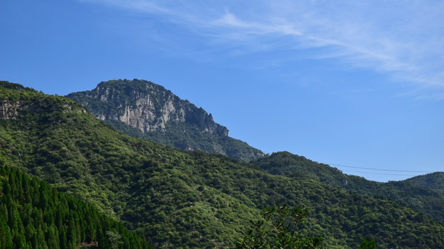 面前的绿色大山