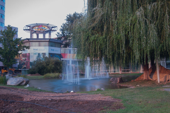 传媒大学喷泉
