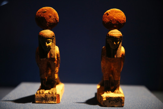 埃及尤范塔特小雕像
