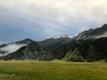 大龙池风景区