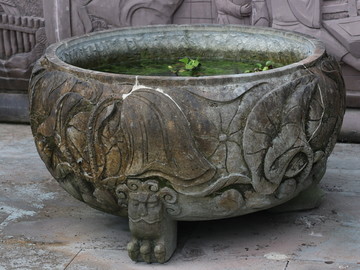 石雕水缸