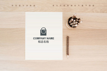 字母LOGO