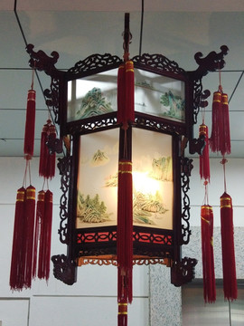 中式传统六角灯笼