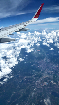 飞机上空航拍台湾岛