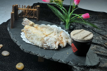 絢石蒜香鱸魚(yú)