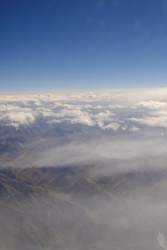 航拍天山