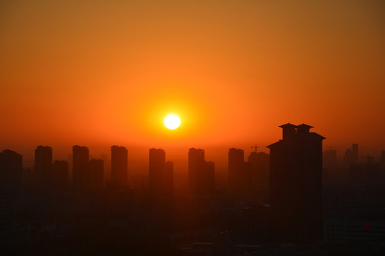 城市日出