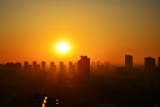 城市日出