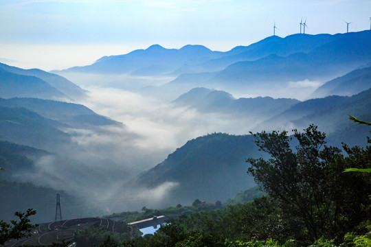 山清水秀