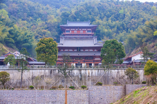 宁波镇海区寺庙