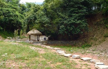 龙凤村拈花谷