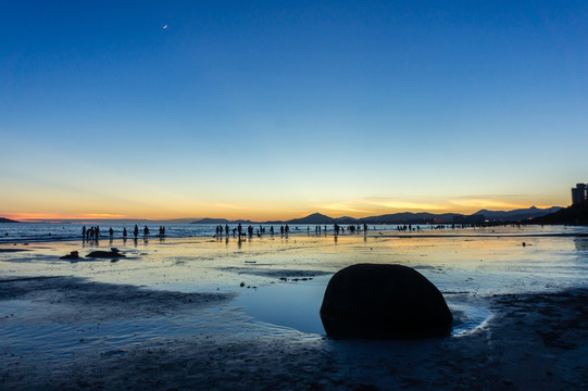 海滩傍晚