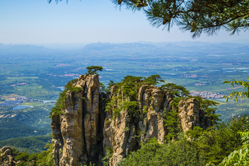 蒙山鹰窝峰