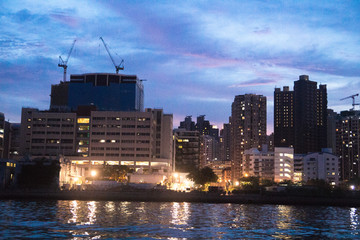 海边城市夜景