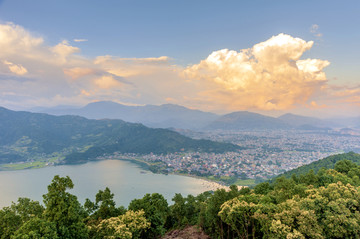 尼泊尔博卡拉费瓦湖