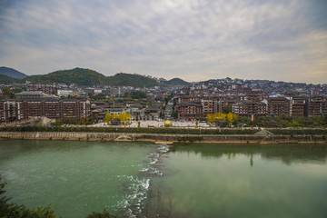 茅台镇全景