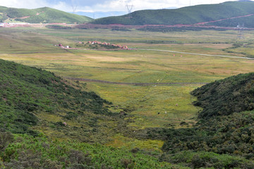 大凉山谷克德坝上风光