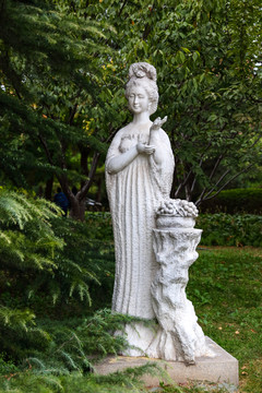 北京城市雕塑妃子笑杨贵妃