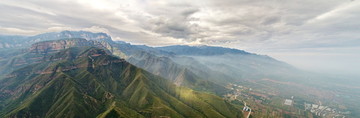 山川云雾