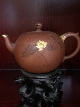 陶土茶壶