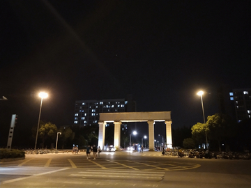 江南大学夜景门头