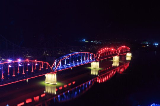 辽宁丹东鸭绿江断桥夜景