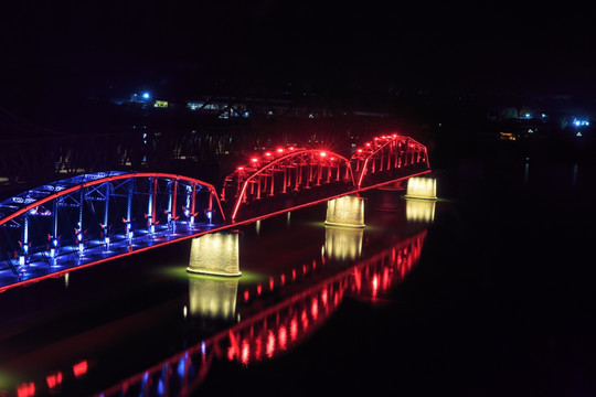 辽宁丹东鸭绿江断桥夜景