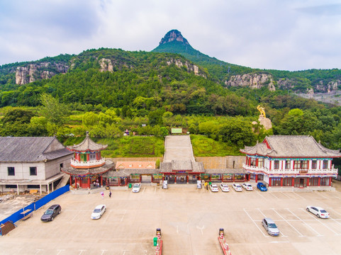 枣庄抱犊崮风景区