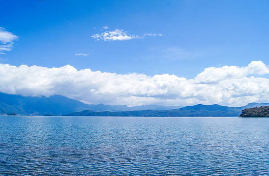 泸沽湖风光