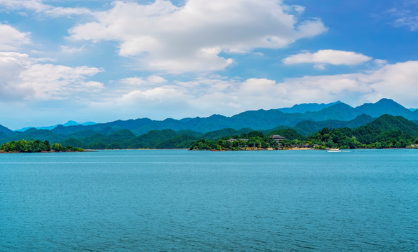 山水风光湖泊美景