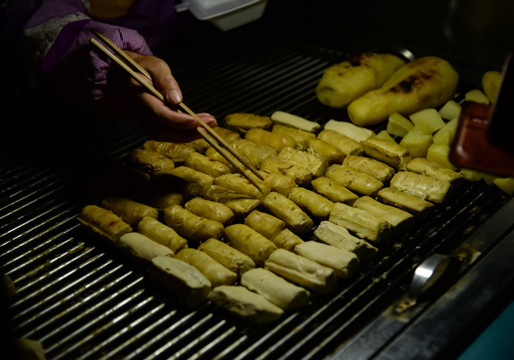 昆明石屏烤豆腐