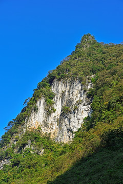 险峰