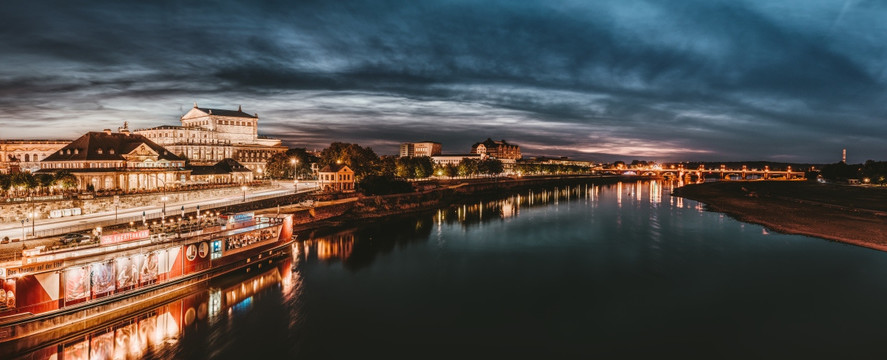 美麗夜景