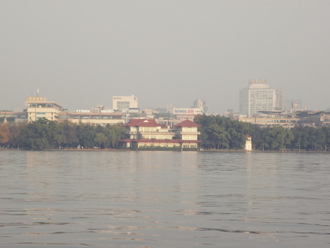 西湖美景之秋景