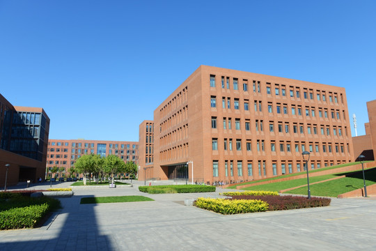 南开大学