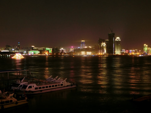 汉口江滩的灯光