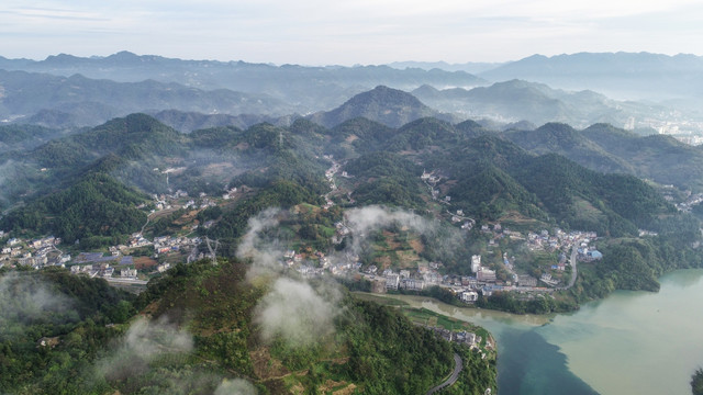 湖北长阳康养圣地宜昌