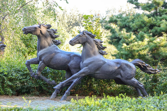 北京城市雕塑奔马