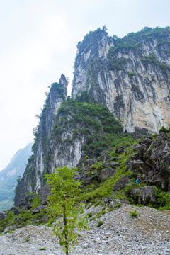 悬崖峭壁