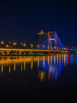 吉林市临江门大桥夜景