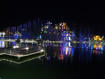 水上夜景喷泉灯光秀