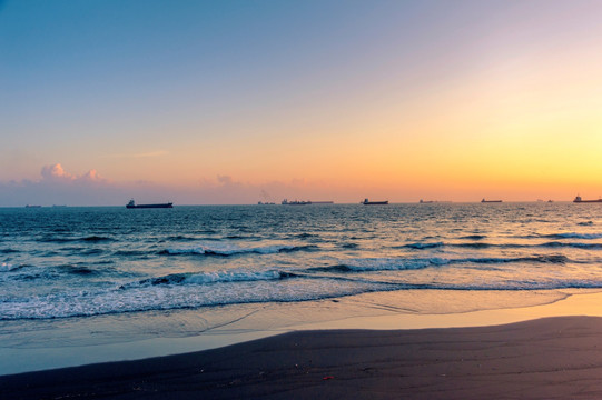 台湾高雄西子湾夕照