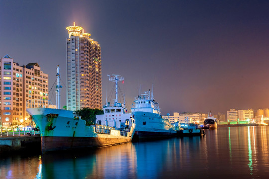 台湾高雄港夜景